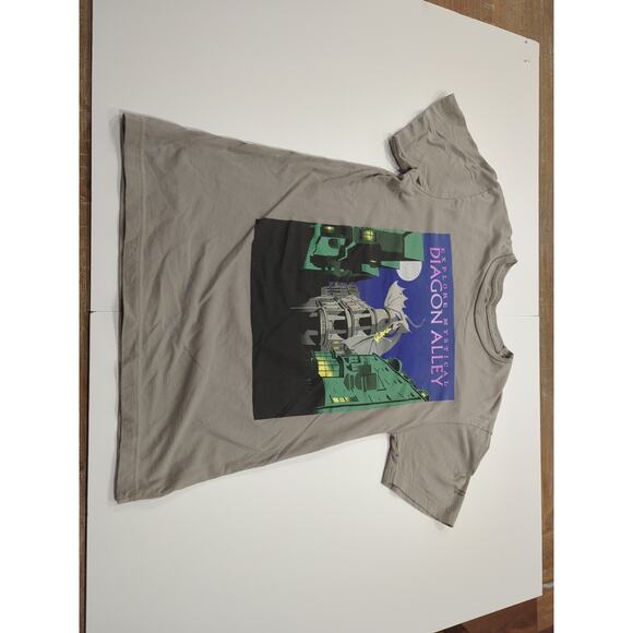 Harry Potter Diagon Alley Gray Small Tee Used Wizarding World - Picture 1 of 6